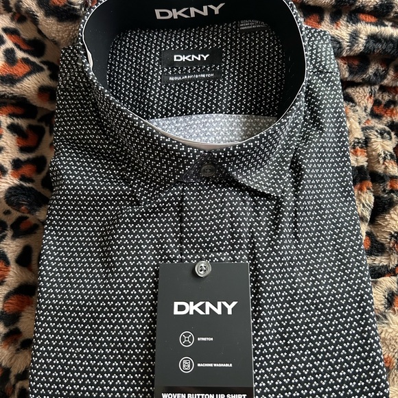 DKNY Woven Button-Up Shirt – XXL – Black/Medium Gray 🖤 - Picture 1 of 4